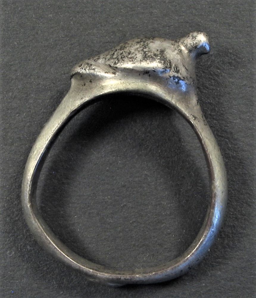 Antique SILVER BIRD Ring SELJUK Empire Anatolia to Central Asia, 12-14th C.